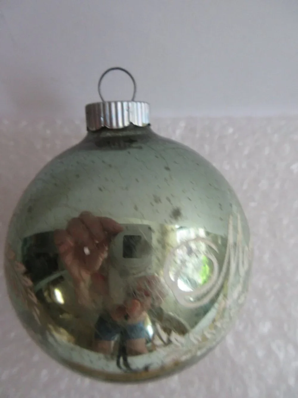 Shiny Brite vintage shiny